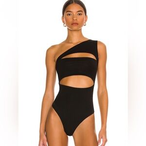 Superdown Tori Cut out Bodysuit in black